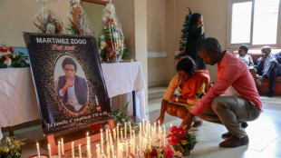 Un an apr&egrave;s, proches et amis d'un journaliste camerounais supplici&eacute; toujours dans l'ignorance