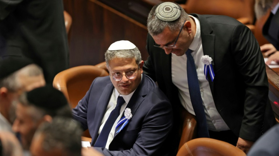 Les députés en Israël prêtent serment, un Palestinien tue 3 Israéliens