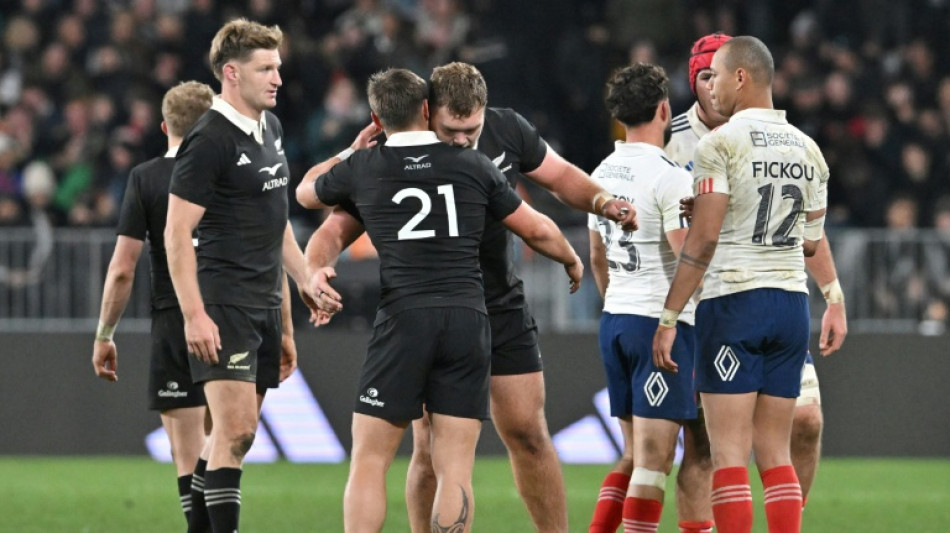 Rugby: le XV de France &eacute;choue aux portes de l'exploit face aux All Blacks