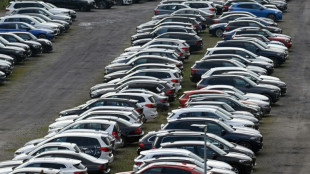 Reifen dutzender geparkter Autos in Nordrhein-Westfalen zerstochen