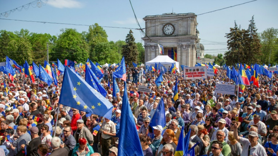 Zehntausende kommen zu pro-europäischer Demonstration in Moldau zusammen