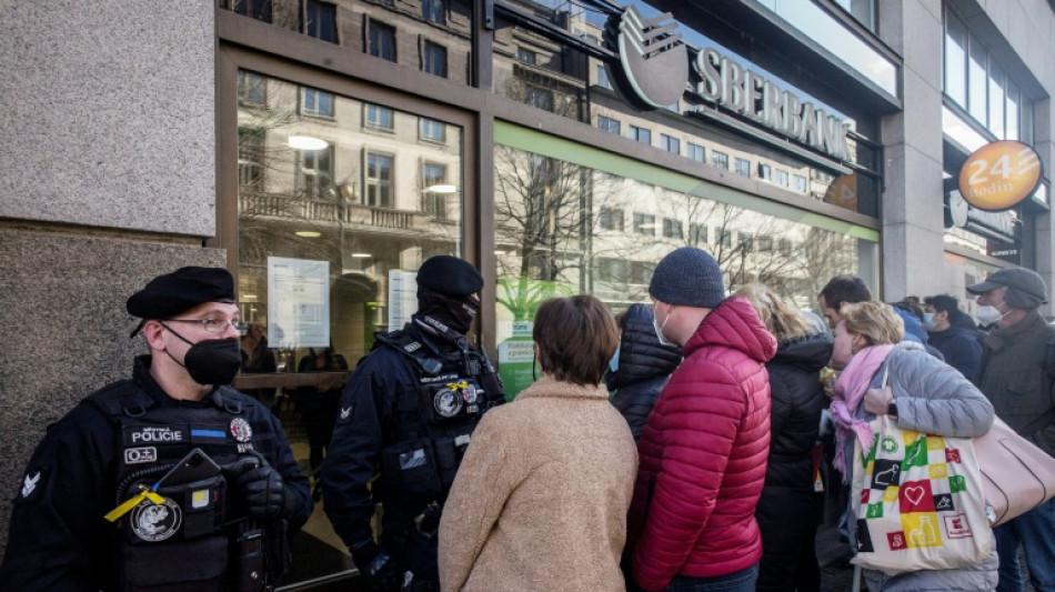 Ratingagentur Fitch stuft Russland als "unmittelbar vor Zahlungsausfall" ein