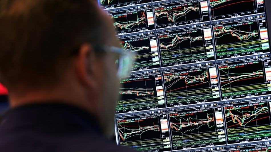 Wall Street termine en baisse, prudente avant la r&eacute;union de la Fed