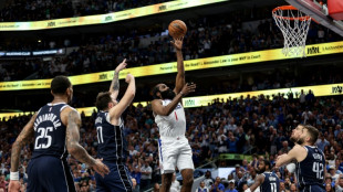Clippers fend off Mavs' epic comeback bid, Brunson's 47 points fuel Knicks win