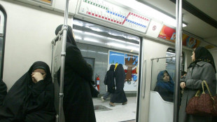 17-jährige Iranerin stirbt nach Vorfall in U-Bahn - Vorwürfe gegen Sittenpolizei