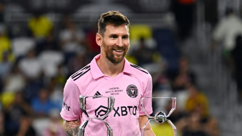 "N&atilde;o sei por quanto tempo ainda vou jogar, quero aproveitar ao m&aacute;ximo", diz Messi