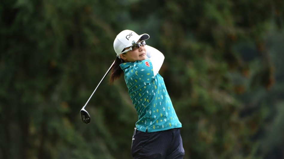 Japan's Uehara fires 65 to seize LPGA Portland lead