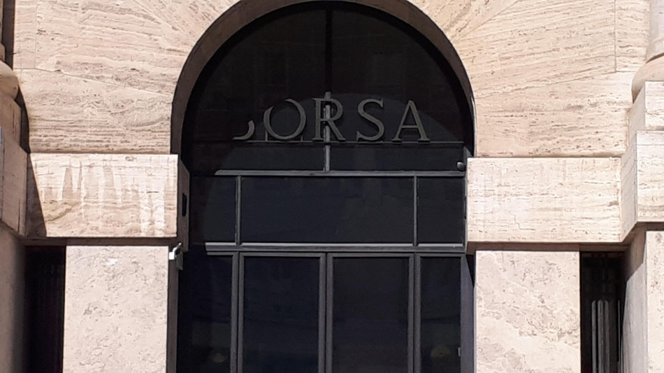 Borsa: Milano sconta lo stacco cedole (-1%), gi&ugrave; Tim e Leonardo