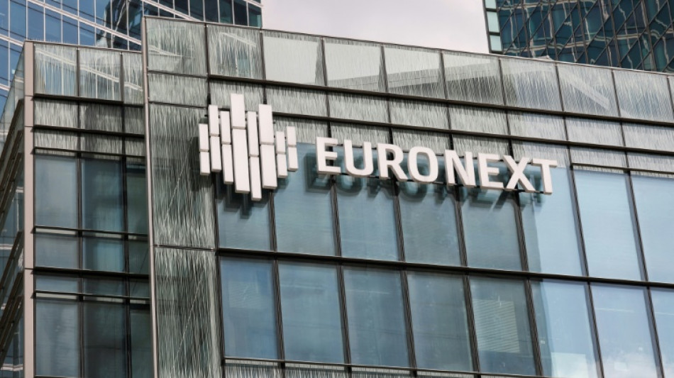 La Bourse de Paris en timide baisse face aux pressions contre la Fed
