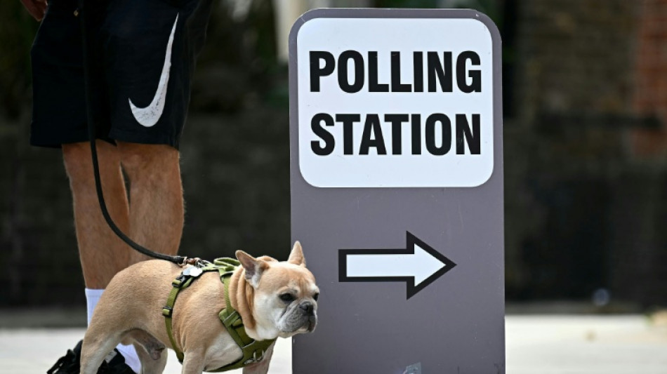 Governo brit&acirc;nico reduzir&aacute; idade de voto para 16 anos
