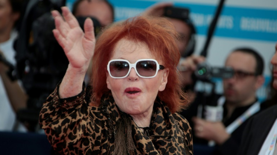 R&eacute;gine, la reina de la noche de Par&iacute;s, fallece a los 92 a&ntilde;os