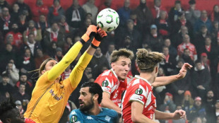 Lee hat das letzte Wort: Mainz feiert sp&auml;t