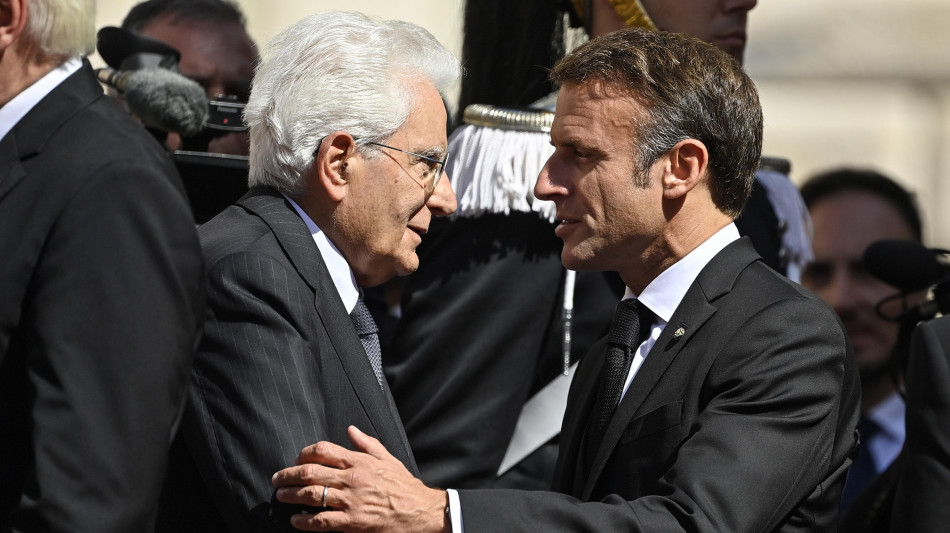 Mattarella scrive a Macron: inammissibile l'attacco all'Unifil in Libano