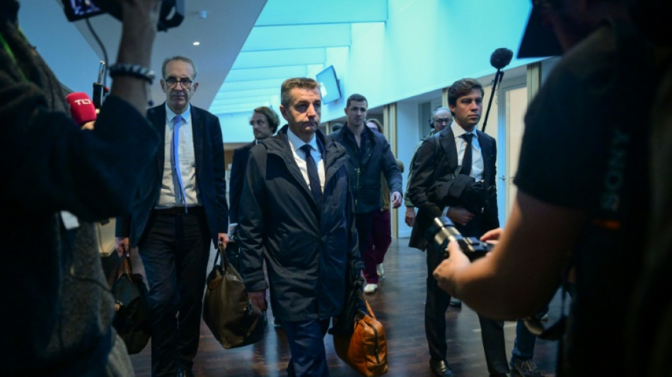 Sextape &agrave; Saint-Etienne: prison ferme et in&eacute;ligibilit&eacute; imm&eacute;diate requis contre le maire