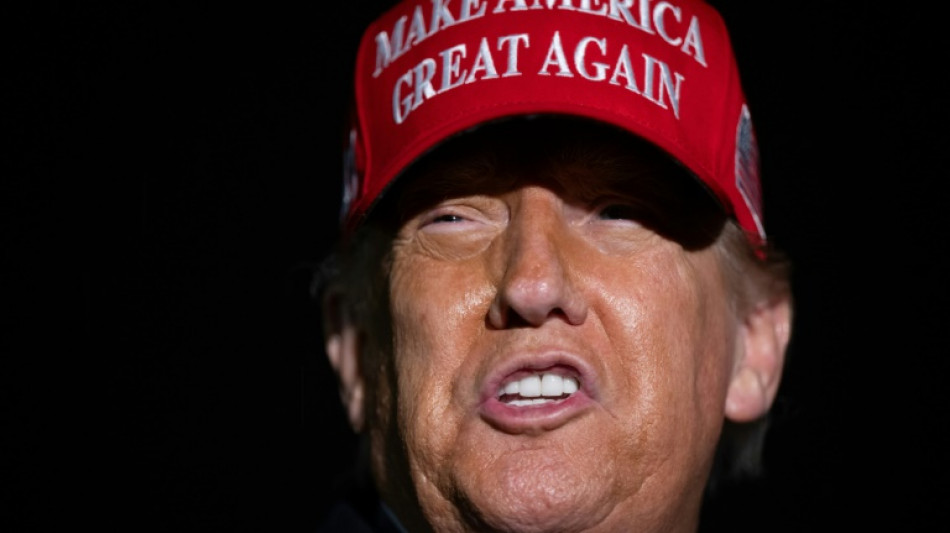 Trump diz que &eacute; 'dif&iacute;cil' negociar com a China ap&oacute;s dobrar tarifas sobre a&ccedil;o e alum&iacute;nio