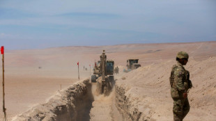 Chili: les tranch&eacute;es anti-migrants de Kast divisent &agrave; la fronti&egrave;re avec le P&eacute;rou