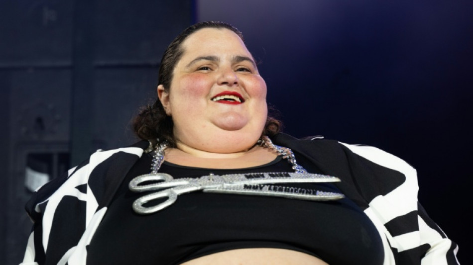 Condenan a cuatro hombres por acosar a una DJ francesa tras participar en la apertura de París-2024