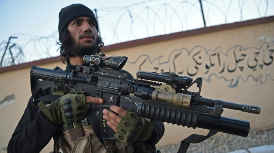 Fear stalks city in Islamic State's Afghan heartland