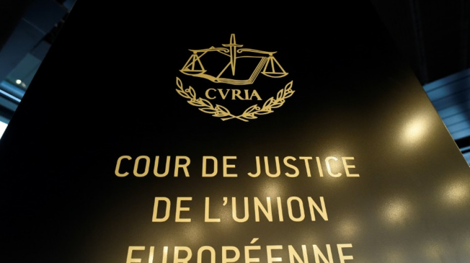 La UE cobra a Polonia una pesada multa por la C&aacute;mara que limita la independencia de los jueces