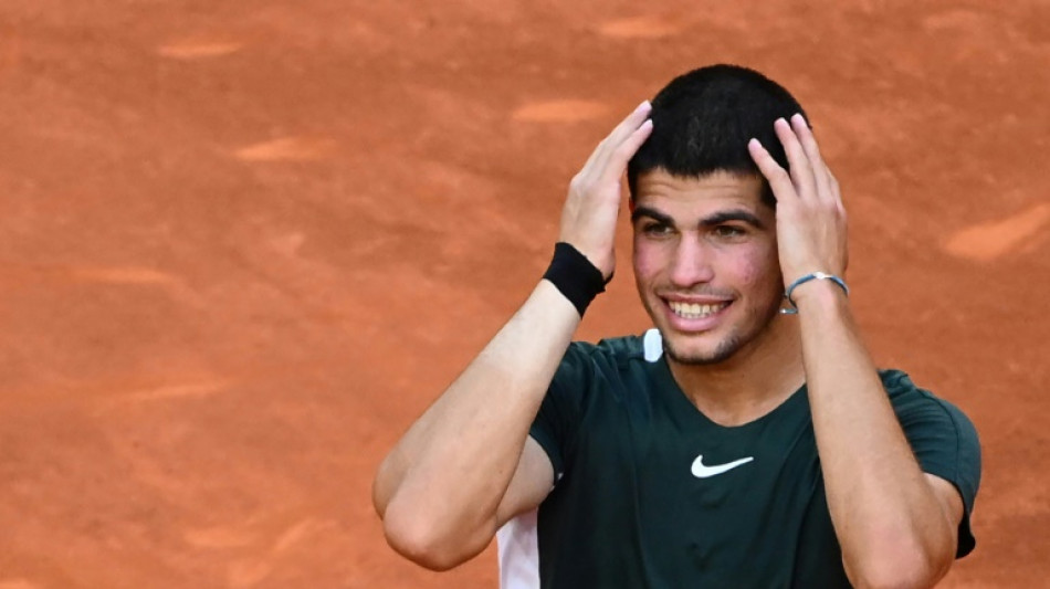 Tennis: apr&egrave;s Nadal, Alcaraz s'offre Djokovic et une finale &agrave; Madrid