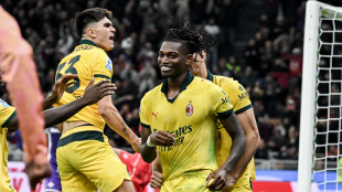 Milan: Allegri, continuare cos&igrave; ma il cammino &egrave; ancora lungo