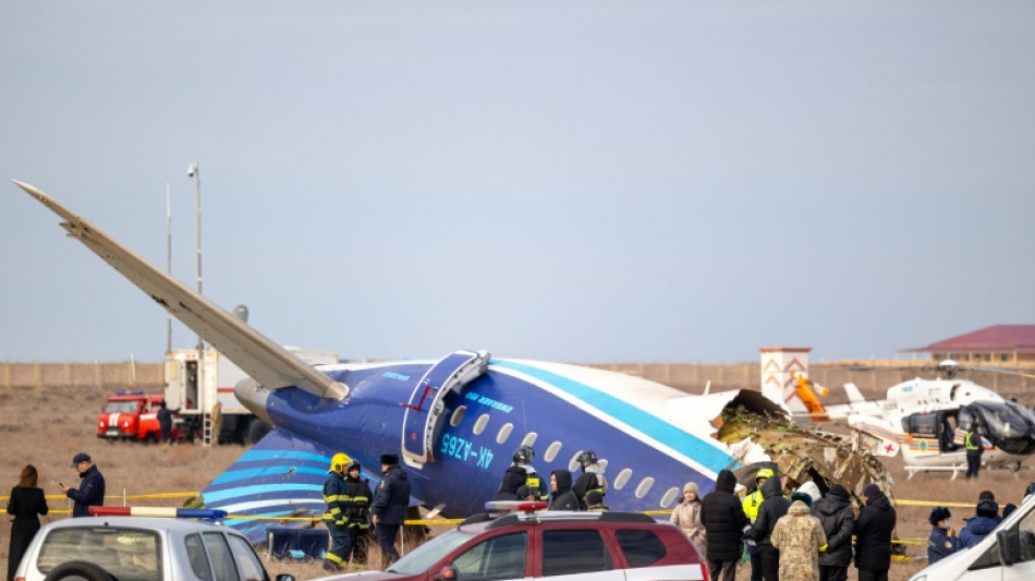 Airline: "Einwirkung von au&szlig;en" f&uuml;hrte zu Flugzeugabsturz in Kasachstan