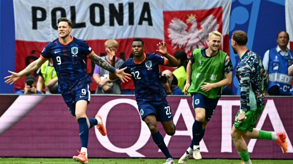 Holanda vence Pol&ocirc;nia de virada (2-1) em sua estreia na Euro-2024