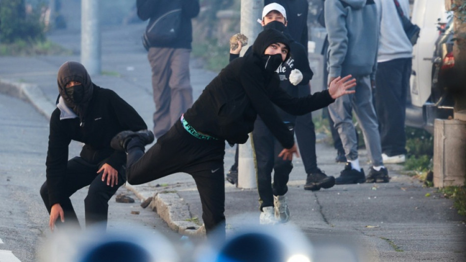 Hundreds of French high schools shut as new violence erupts