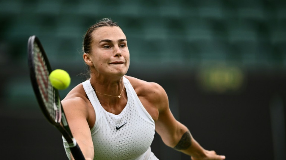 Sabalenka vence com facilidade e vai &agrave;s oitavas de final de Wimbledon