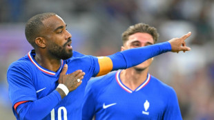 Fran&ccedil;a estreia no futebol de Paris-2024 com vit&oacute;ria (3-0) sobre os EUA