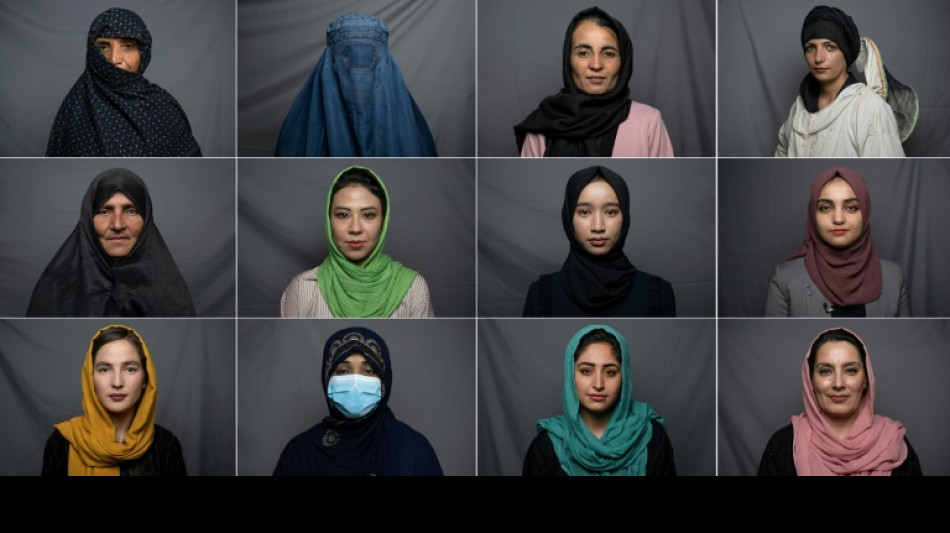 Les femmes afghanes qui continuent à travailler sous les talibans