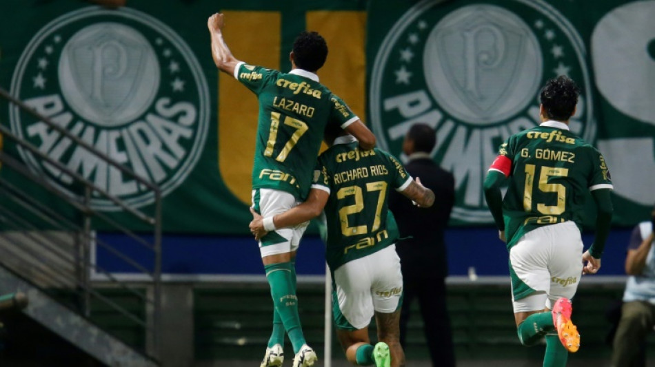 Palmeiras vence Independiente del Valle (2-1) e vai &agrave;s oitavas da Libertadores
