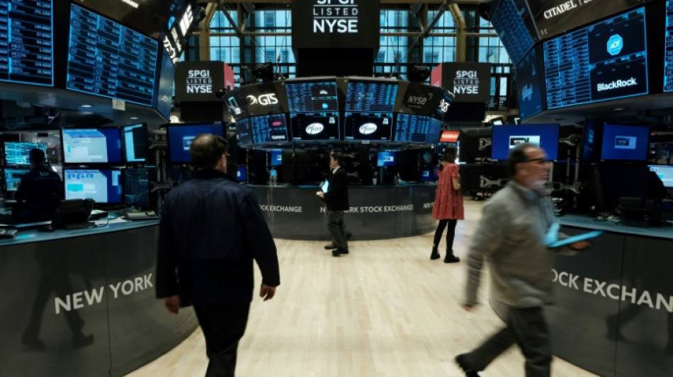 Wall Street en ordre dispers&eacute; avec l'envol des cours du p&eacute;trole