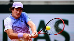 Jo&atilde;o Fonseca &eacute; eliminado por Draper na 3&ordf; rodada de Roland Garros