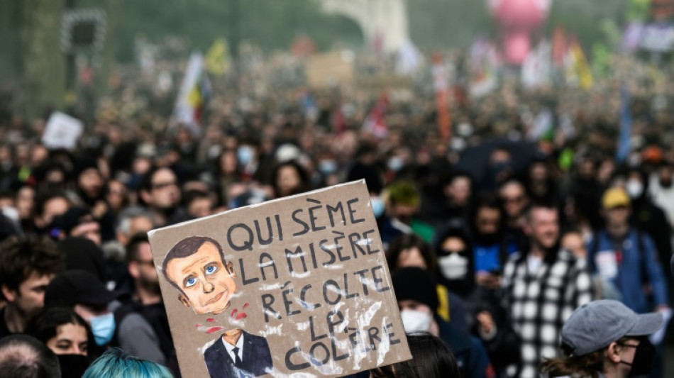 Macron mahnt vor Misstrauensvotum im Parlament wegen Rentenreform Respekt an