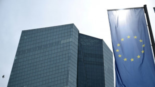Zona do euro sai da recessão e mantém inflação sob controle