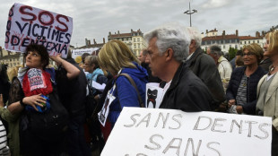 Une plainte collective pour relancer l'enqu&ecirc;te sur les centres dentaires Dentexia