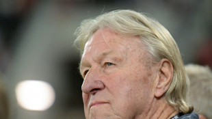 Hrubesch: "Beten" f&uuml;r Oberdorf, aber DFB-Frauen gewappnet