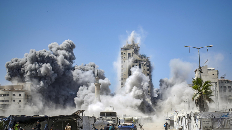 Wafa, almeno 13 morti negli attacchi aerei a Gaza City