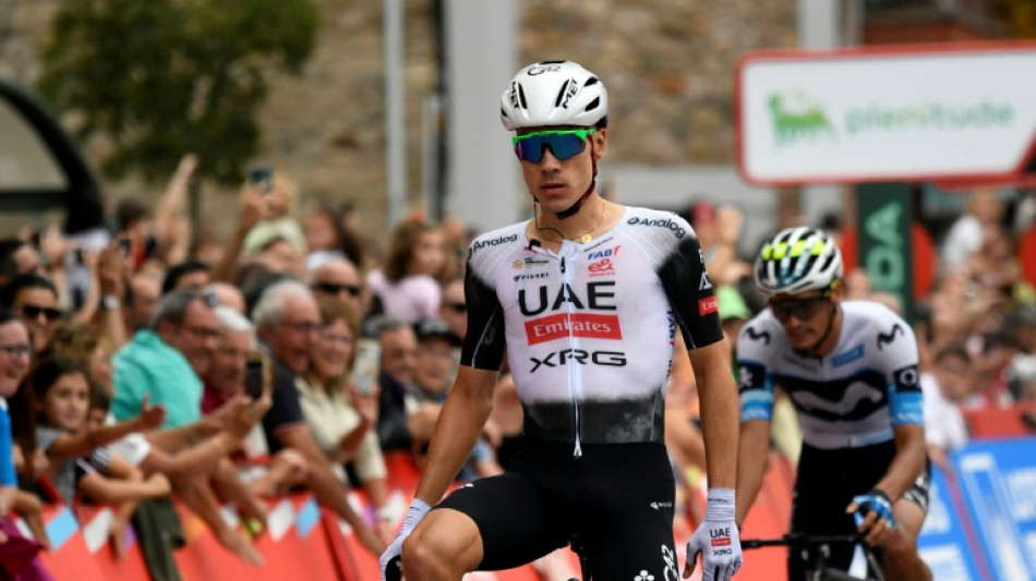 Tour d'Espagne: Juan Ayuso soigne son image en remportant 12e &eacute;tape, Vingegaard reste en rouge