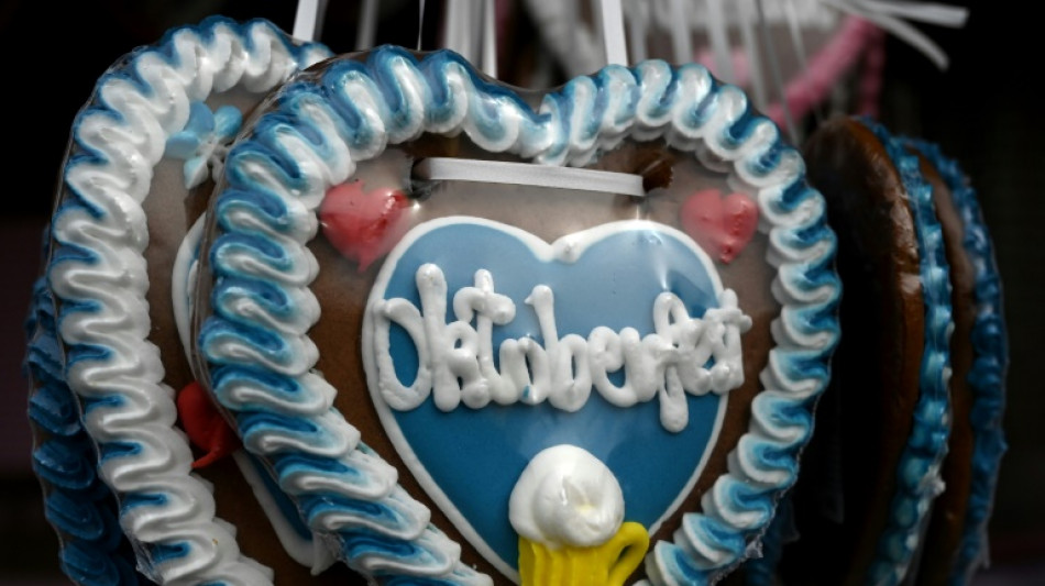 "O'zapft is!" - Oktoberfest mit traditionellem Fassanstich eröffnet