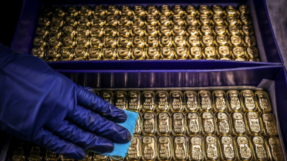 Goldpreis erreicht neues Rekordhoch und &uuml;berspringt Marke von 2500 Dollar 
