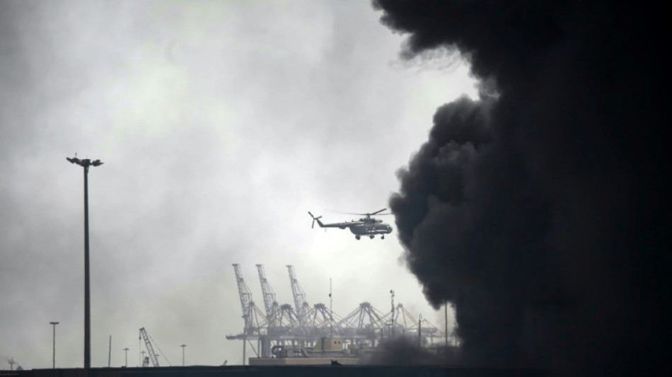 Al menos cinco muertos y más de 500 heridos por una "enorme explosión" en un puerto clave de Irán