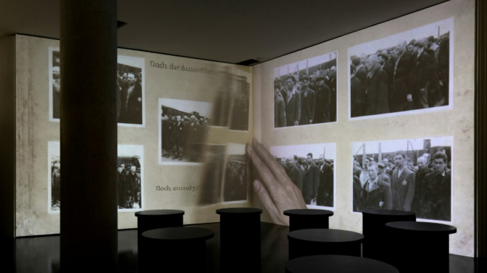 Paris receber&aacute; exposi&ccedil;&atilde;o fotogr&aacute;fica sobre campo nazista de Auschwitz 