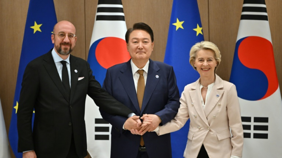 EU-Spitzen Von der Leyen und Michel zu Gesprächen in Südkorea