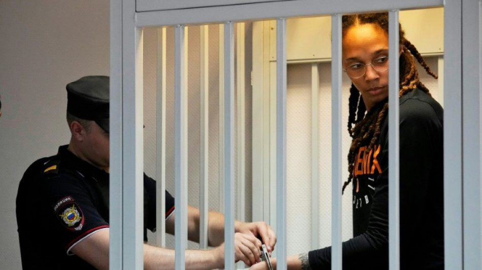 Basquetbolista estadounidense Griner dice que no ten&iacute;a intenci&oacute;n de introducir drogas en Rusia