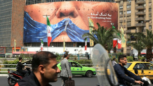 Ir&aacute;n desaf&iacute;a a EEUU a elegir entre un "mal acuerdo" o una operaci&oacute;n militar "imposible"