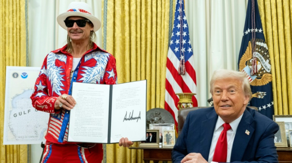 Trump signs executive order targeting ticket scalping