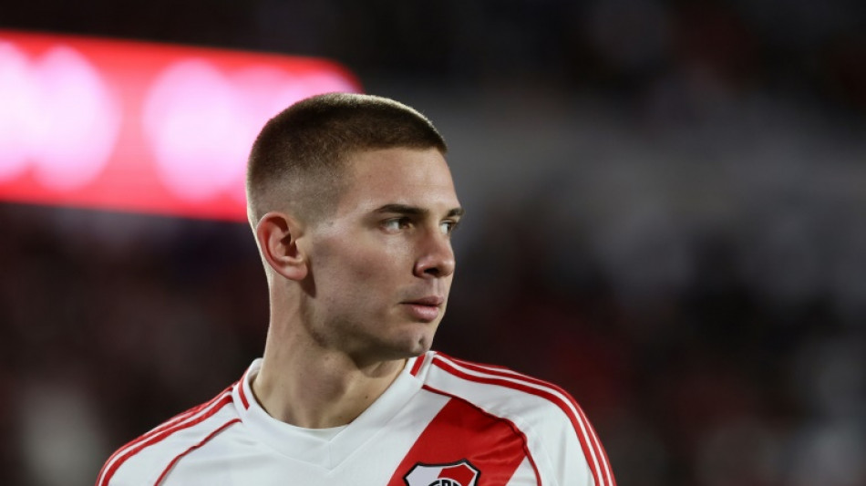 Espagne: le Real Madrid officialise l'arriv&eacute;e de l'Argentin Mastantuono 