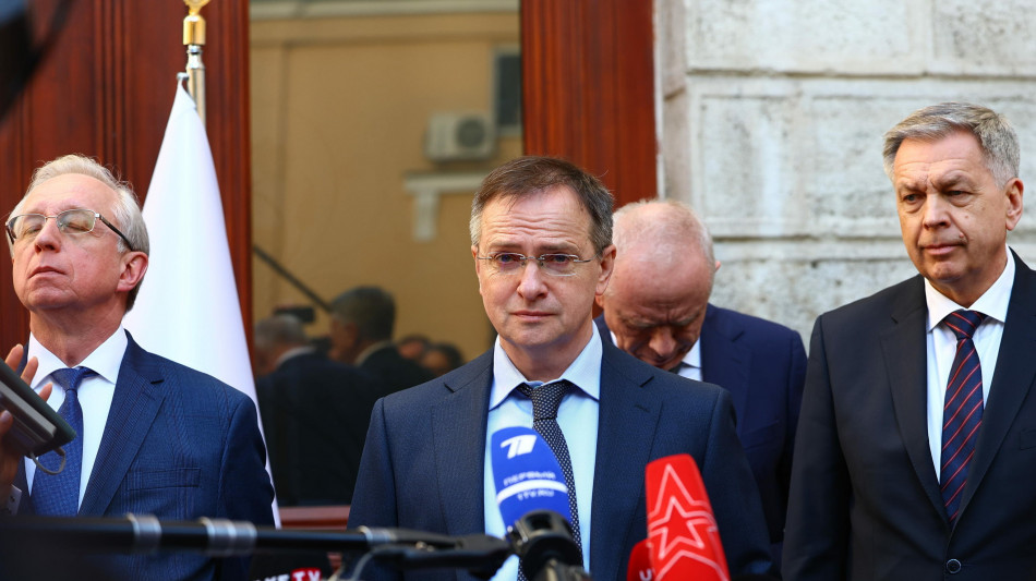 Tass, 'i colloqui Russia-Ucraina inizieranno domani'